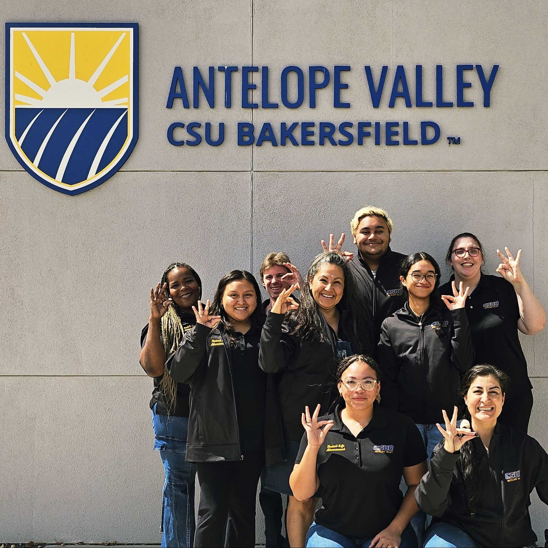 SLAC Club members showing runner pride