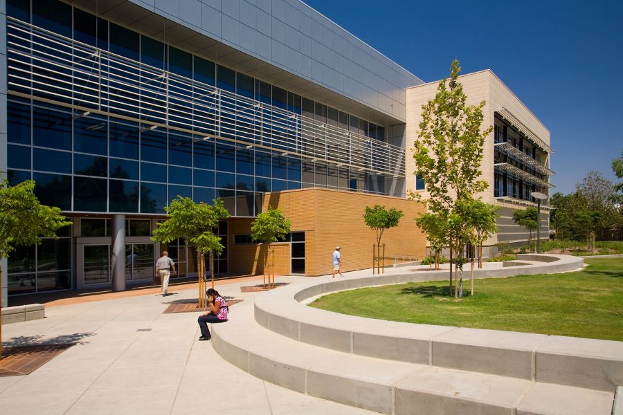 CAMPUS